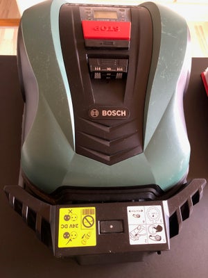 Robotplæneklipper, Bosch, Indego S+400 Robotplæneklipper.
Maskinen har kørt fejlfrit siden sommer 20