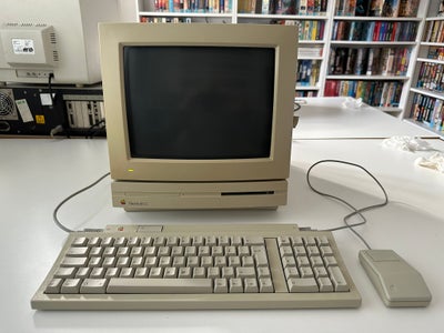 Macintosh, Apple Macintosh LC med tilhørende Apple 12" RGB monitor. Begge i org. emballage. Der medf