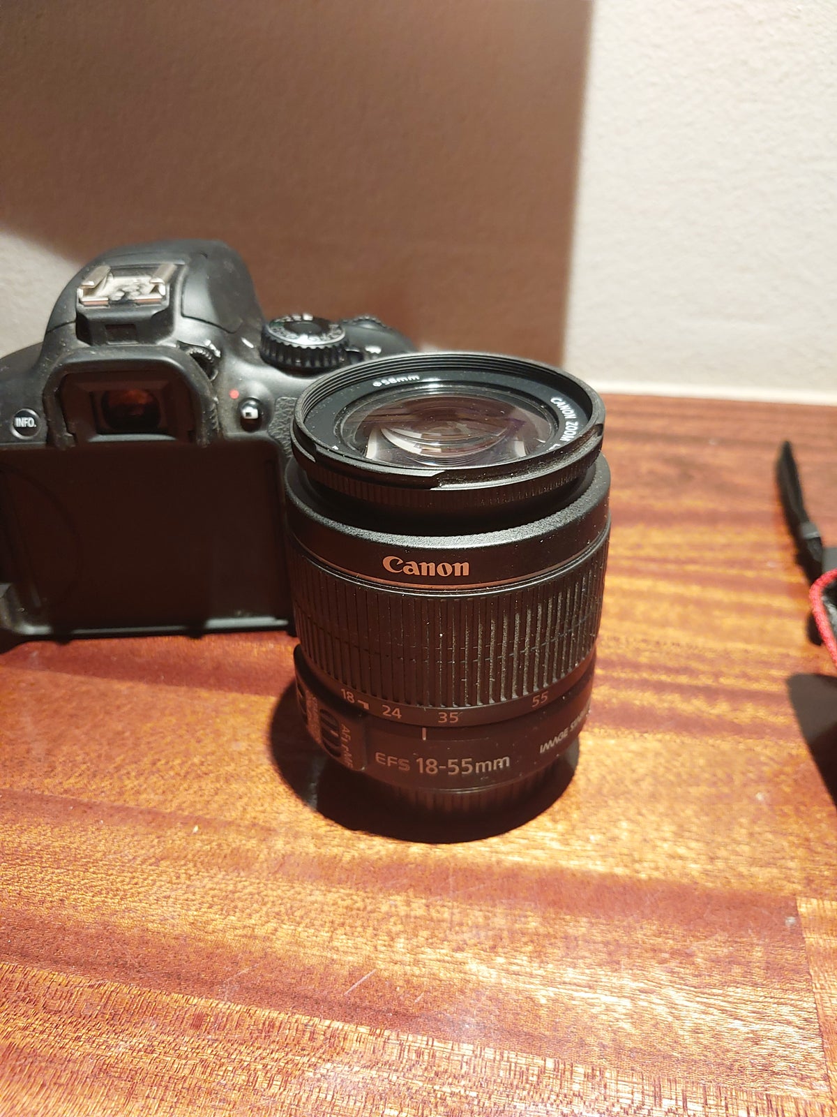 Canon, Canon EOS 650D, spejlrefleks