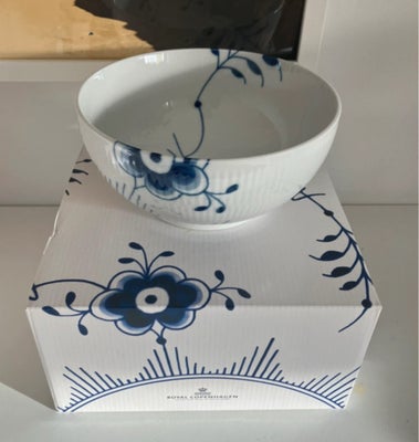 Porcelæn, Skål , Royal Copenhagen, 1 sortering, ubrugt og med emballage. Mega mussel skål på 18cm 

