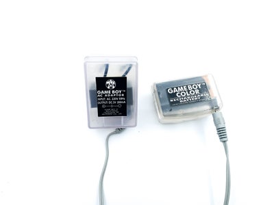 Nintendo Game Boy Color, GBC Oplader + Rechargeable Battery, GBC Oplader + Rechargeable Battery

Bru