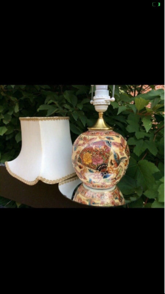 Fantastisk smuk Asiatisk vintage bordlampe , Buddistisk