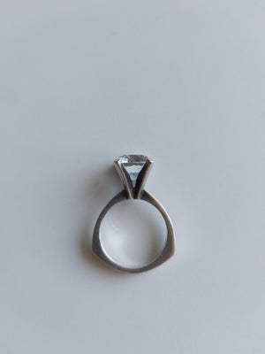 Ring, sølv, Vintage, Her er en smuk vintage sølvring fra N.E. From med den fineste bjergkrystal.

De