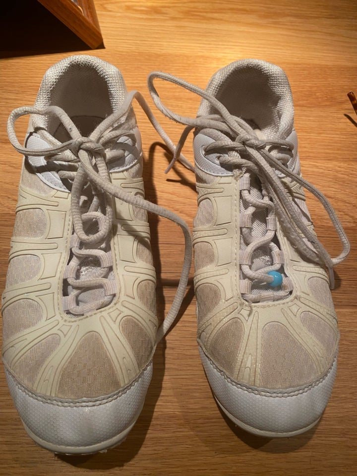 Indendors sko Cheerleading sko GK fusion dba Kob og Salg af Nyt og Brugt