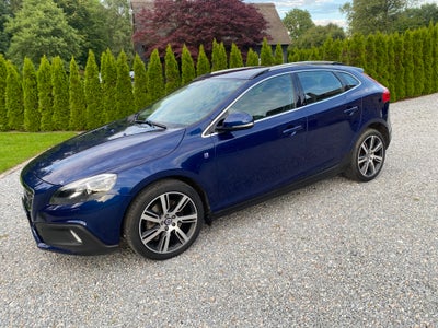 Volvo V40 CC 2,0 D2 120 Ocean Race 5d