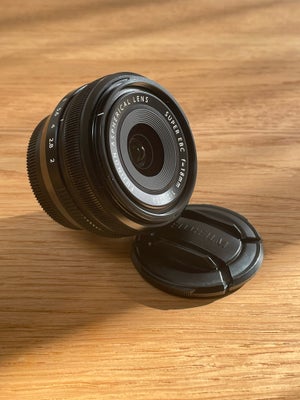 Prime, Fuji, XF 18mm f2, Perfekt, I perfekt stand. Kasse og original lens hood medfølger. 