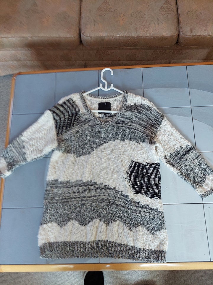 Sweater, Secont Female, str. 36