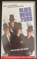Komedie, Blues Brothers 2000 (VHS), instruktør John