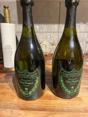 Vin og spiritus, Champagne, Har 1-3 stk Dom perignon 2013 i luminius ( med lys i ) super stand opbev