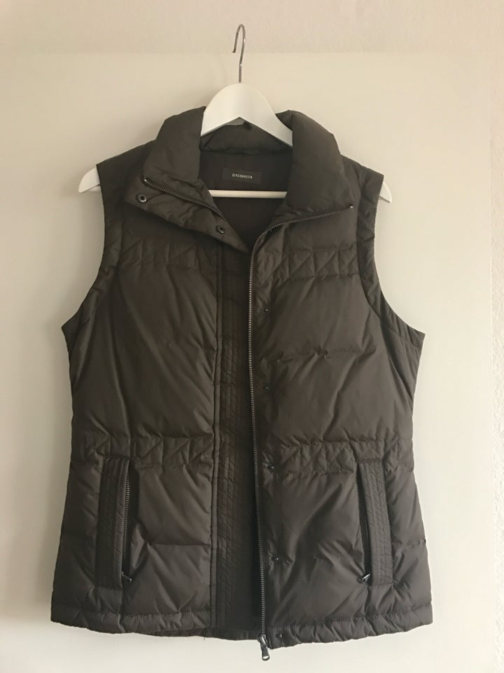 Vest, Redgreen , str. 38