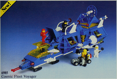 Lego Space, 6985, Sælger Cosmic Fleet Voyager
Sættet er 100% komplet inkl. figurer, og vejledning.
D