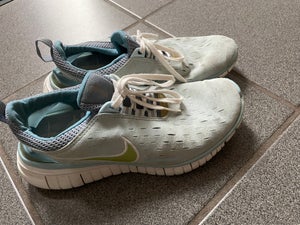 Nike Sko - DBA - damesko og støvler