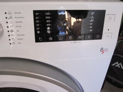 Blomberg vaskemaskine, vaske/tørremaskine, 2-3 år gammel. 8 kg vask 5 kg tørring, ikke brugt meget a