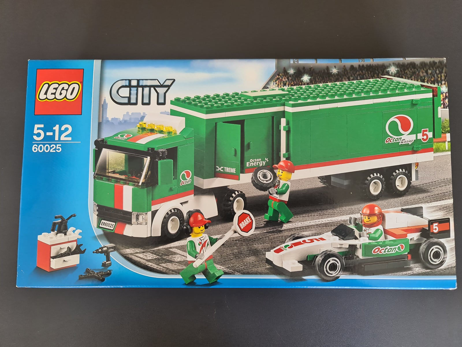 ornament strop nøje Lego City, 60025 Grand Prix Truck – dba.dk – Køb og Salg af Nyt og Brugt