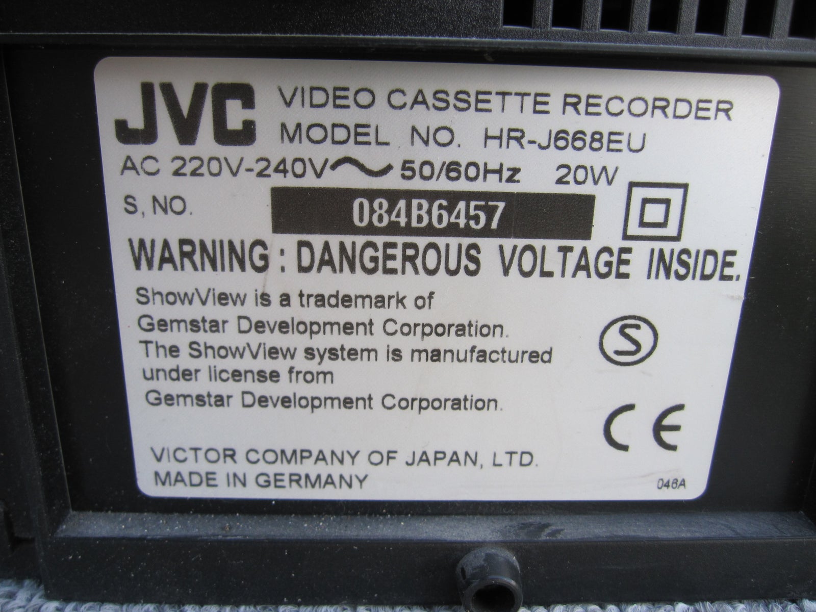 VHS videomaskine, JVC, HR-J668