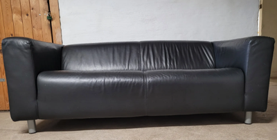 Sofa, andet materiale, 2 pers. , Ikea, Fed kunststoffer sort sofa.
Sidder fast. Den er ikke for blød