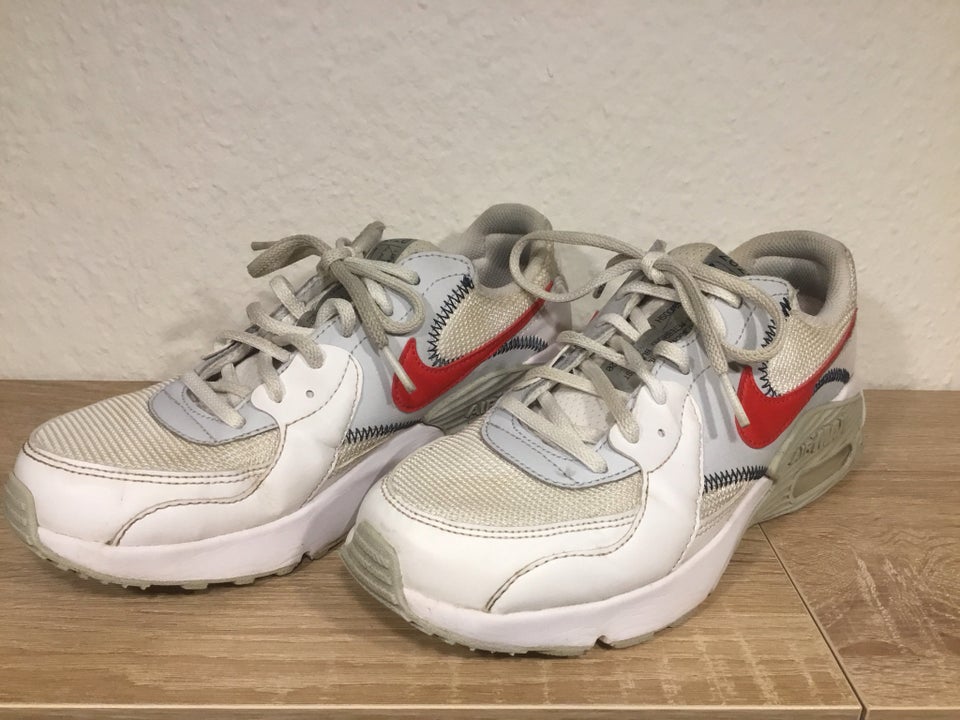 Sneakers, str. 38,5, Nike Air Max Excee Swoosh on Tour 2020