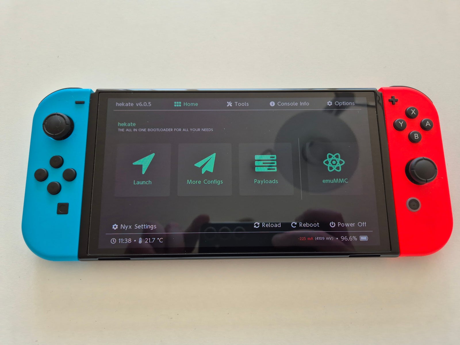 Nintendo Switch, OLED Modded, God