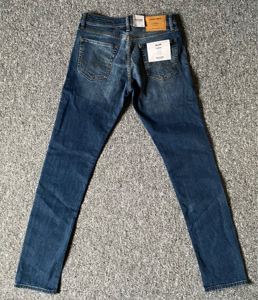 Jeans, Jack & Jones, str. 30