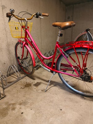 Damecykel,  Puch, 7 gear, Sælger denne her dame cykel. Den har stået i min kælder i et stykke tid og