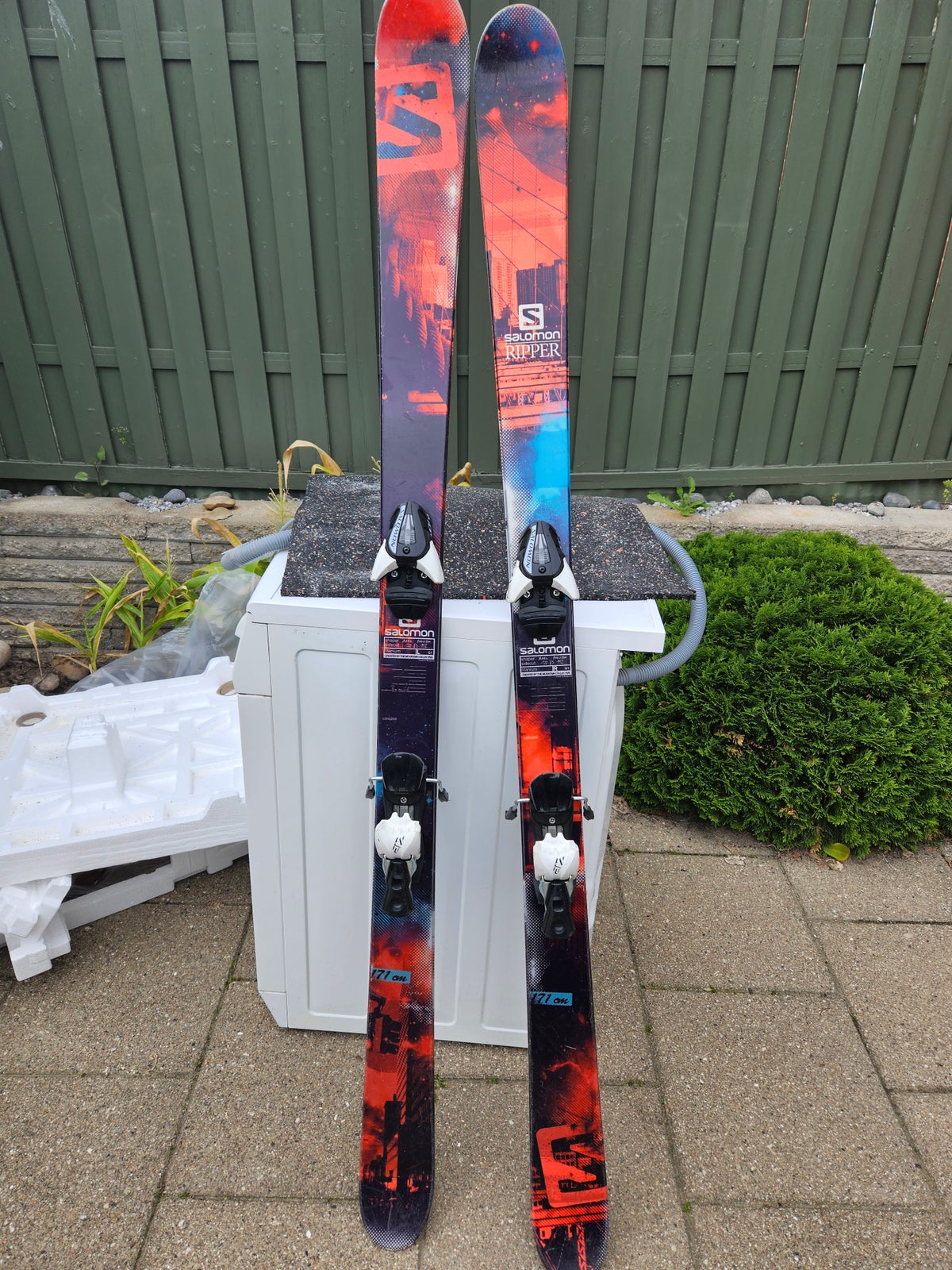 Twin-tip ski, str. – – Køb og Salg af Nyt og Brugt