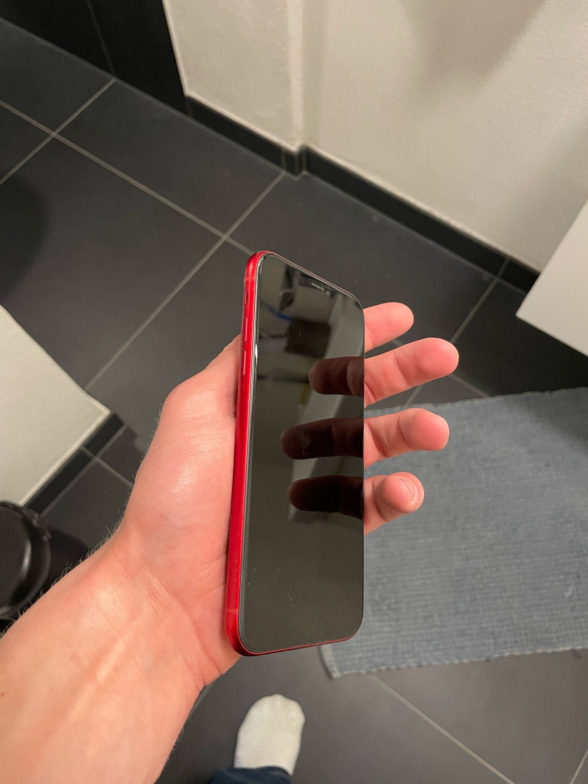 iPhone XR, 64 GB, rød