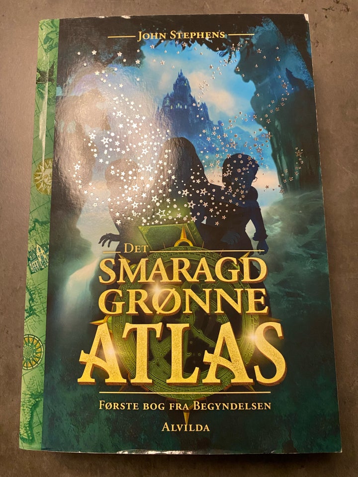 Det smaragd grønne atlas , John stephens , anden bog