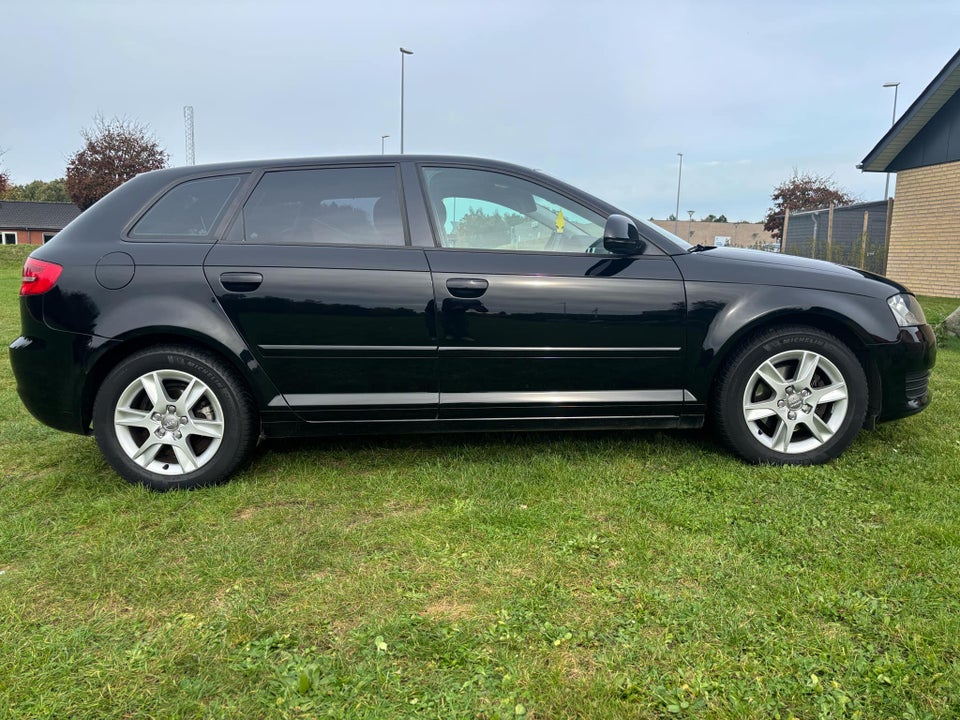 Audi A3, 2,0 TDi 140 Ambiente Sportback, Diesel