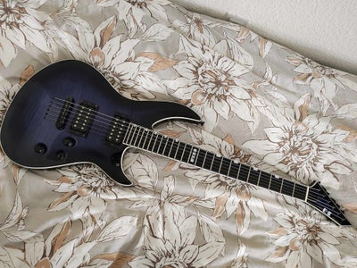 Elguitar, ESP E-II Horizon-III, ESP Standard model, sælges pga. økonomi. Den er købt fra ny i 2021, 