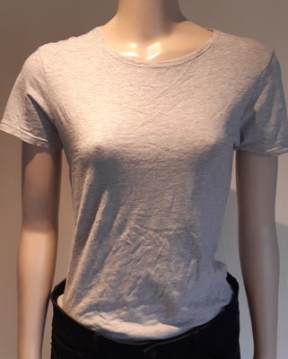 T-shirt, Primark, str. 36, Grå, 95%cotten og 5%elasthan, God men brugt, Mål
Brystmål fra under 86 cm