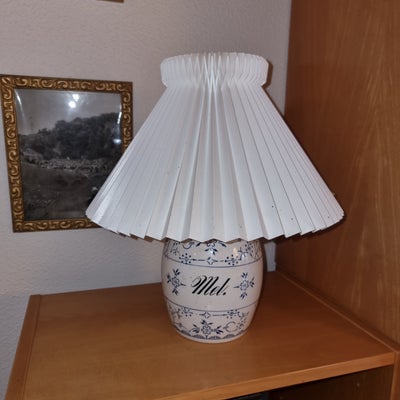 Le Klint, bordlampe, 2 stk. 300 kr pr. Stk.