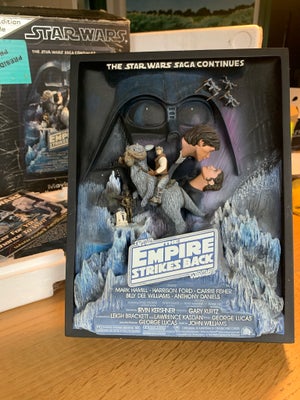 Plakater, Star wars Empire Strikes Back collecteble sculptur, Star Wars 
Limiter edition
Movie Poste