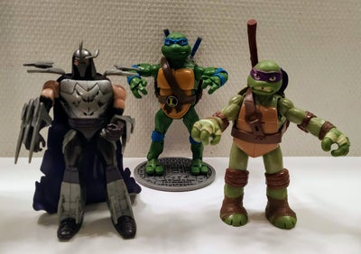 Teenage Mutant Ninja Turtles &, Shredder, Der er tale om Teenage Mutant Ninja Turtles figurer :
-Den