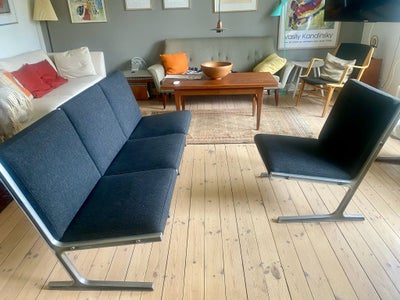 Sofagruppe, uld, 4 pers. , af, 
Møblerne er tegnet i 1969 af Ditte og Adrian Heath, har modelnummer 