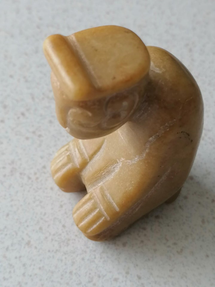 Andre samleobjekter, Gammel Jade figurer netsuke