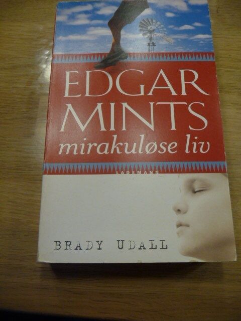 Mirakuløse liv, Edgar Mints, genre: roman