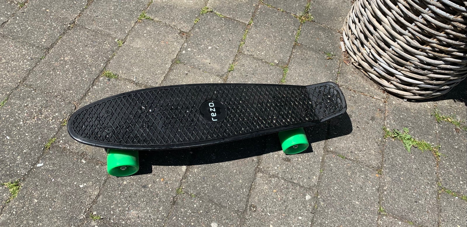 Skateboard, Rezo dba.dk – Køb og af og Brugt