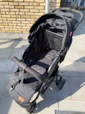 Klapvogn, Trille Trille/ babytrold, Lækkert klapvogn. 
Under 1 år gammel. 
God robust klapvogn
Mulig