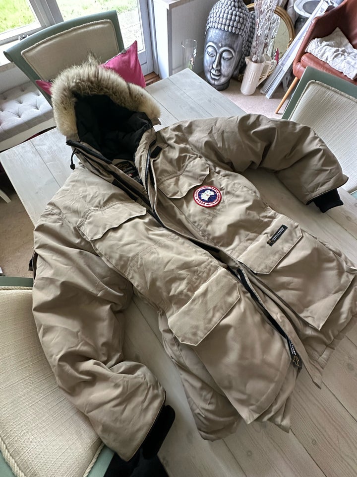 Vinterjakke, str. L, Canada Goose