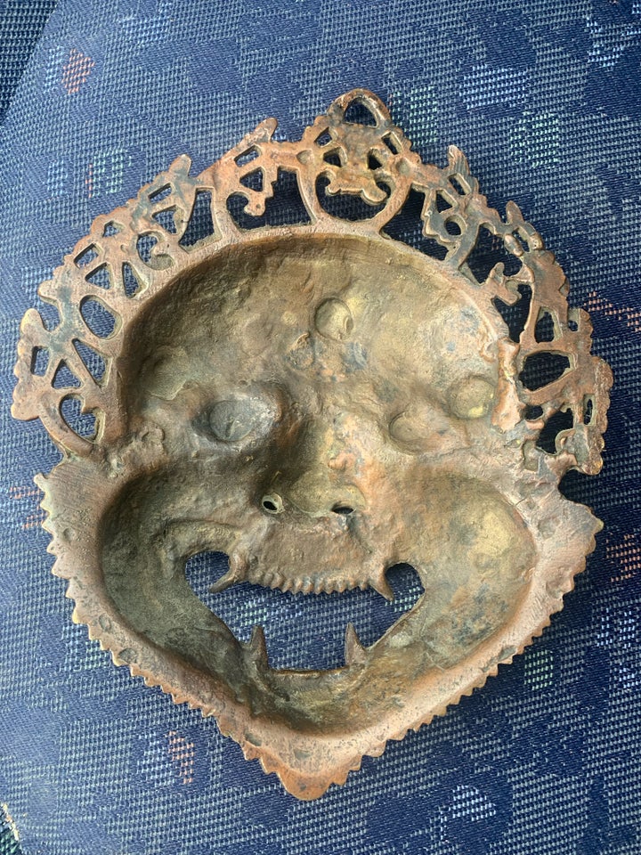 Kinesisk/nepalesisk bronze maske , Bronze