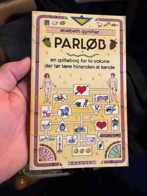 Parløb, Elsebeth gynther , genre: romantik, Paperback. Pænt eksemplar. 

Det er en spillebog i samme