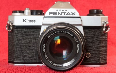Pentax, K 1000, Flot* og velungerende spejlrefleks kamera.
- lukker ok
- blændeskift ok
- lysmåler o