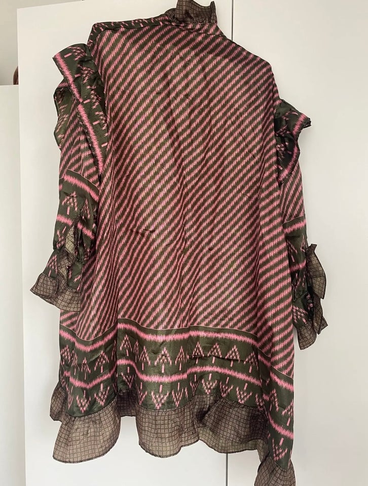 Anden kjole, Joseph Copenhagen, str. One size