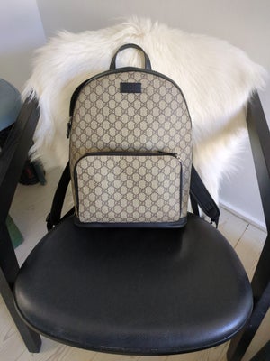 Rygsæk, Gucci, Meget pænt brugt Gucci, unisex GG supreme canvas rygsæk sælges med dustbag, specialsy