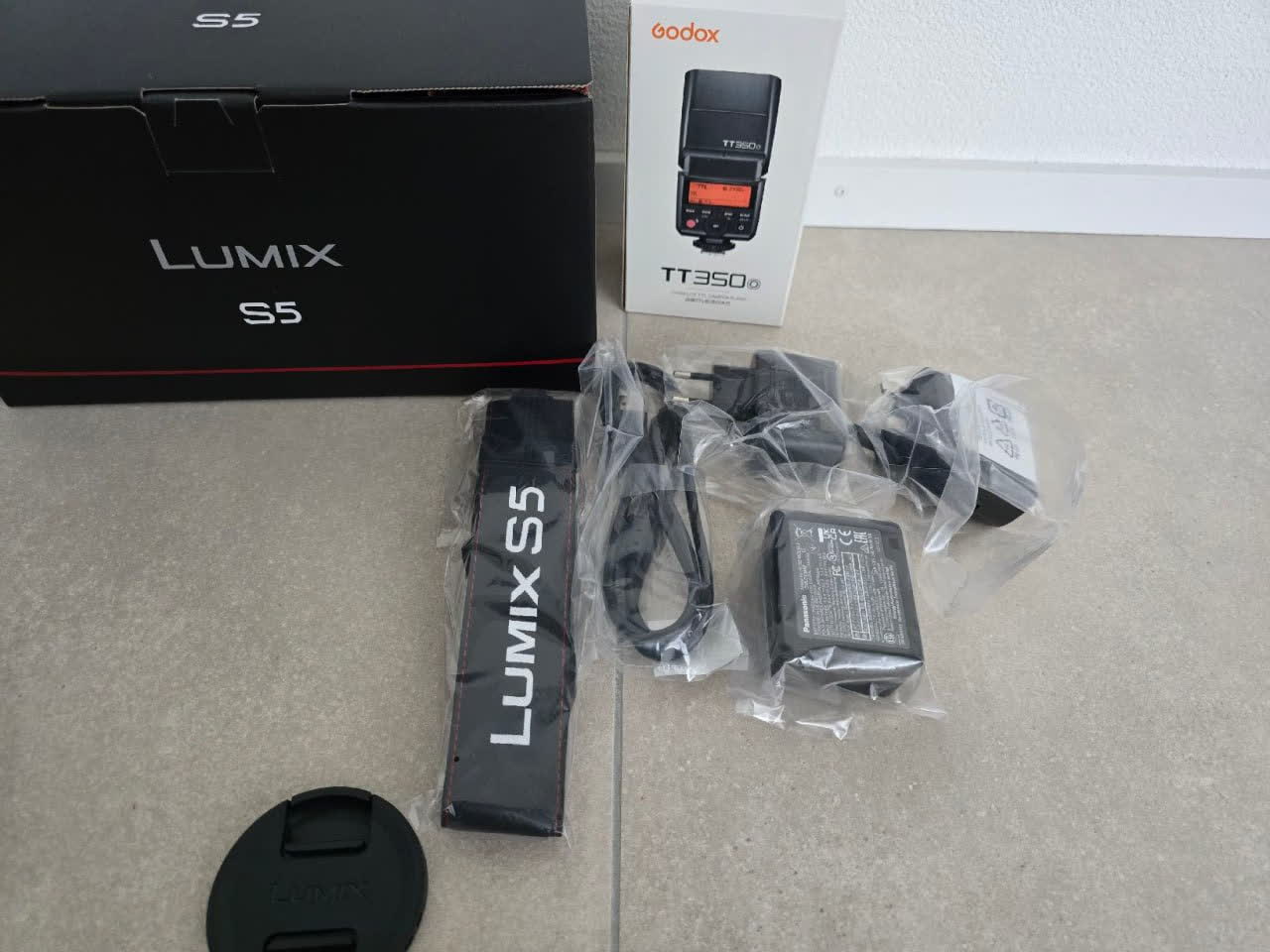 Panasonic, Lumix S5 Creator Kit, Perfekt