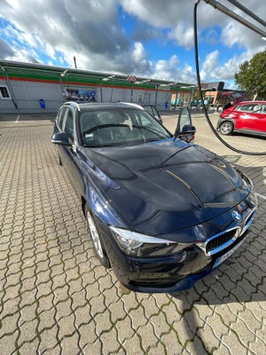 BMW 320d, 2,0 Touring Sport Line aut., Diesel, aut. 2016, km 214000, blåmetal, træk, klimaanlæg, air