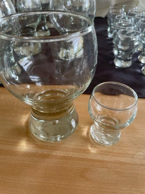 Glas, 25 Holmegaard glas bobler ( 12 store og 13 små), Holmegaard, Høje - 13,5 cm
Små - 6,5 cm