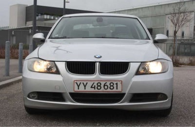 BMW 318d, 2,0, Diesel, 2007, km 297000, sølvmetal, klimaanlæg, aircondition, ABS, airbag, 4-dørs, ce