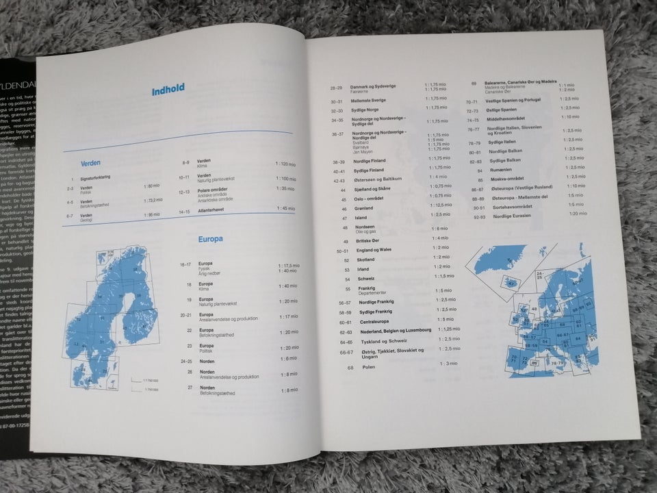 Gyldendals Atlas. Verdensatlas med 192 kortsider,