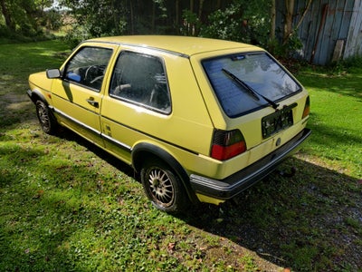 VW Golf II, 1,6 C, Benzin, 1987, 3-dørs, Har denne golf ll til salg. Et projekt i den lettere ende. 